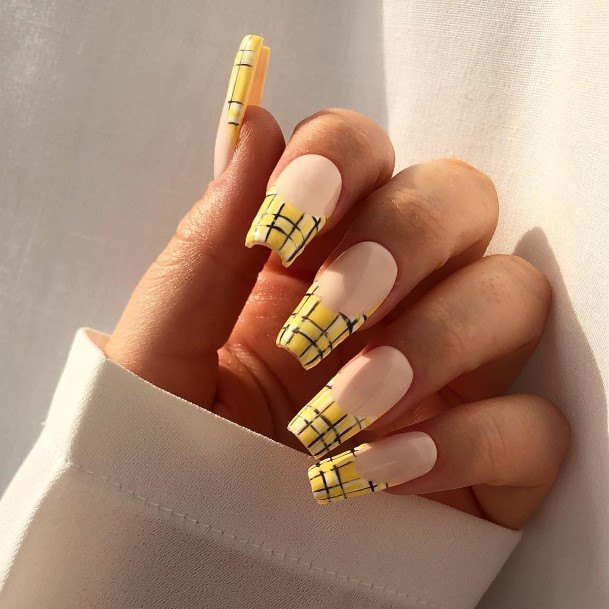 Beautiful Yellow French Tip Nail Design Ideas For Women