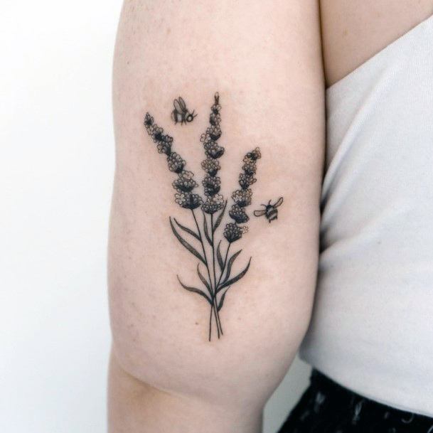 Bee Tattoo Design Inspiration For Women