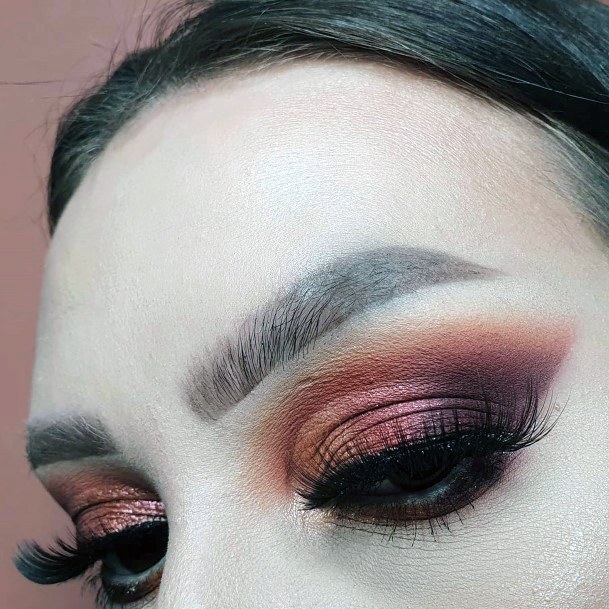 Berry Red And Brown Eyeshadow For Women