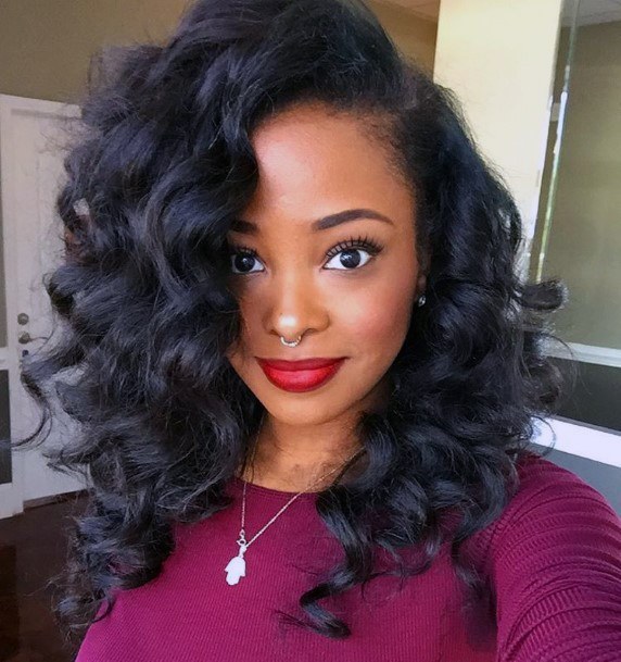 Big Voluminous Curls Hairstyles For Black Women