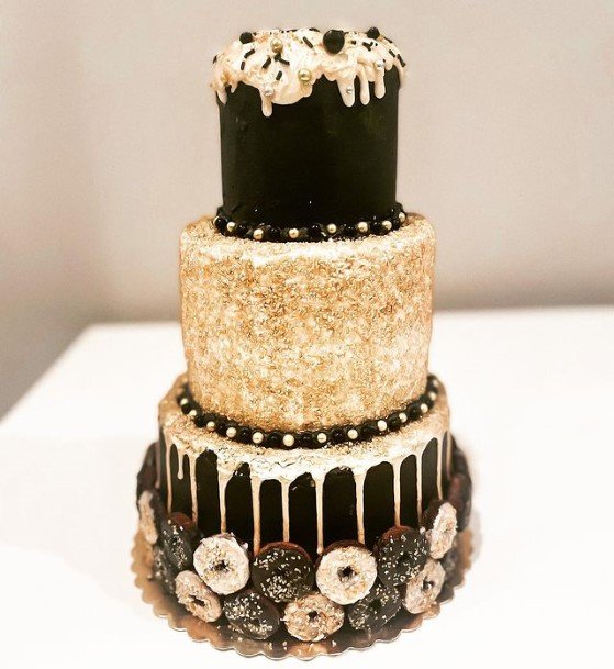 Black And Gold Wedding Cake Donuts