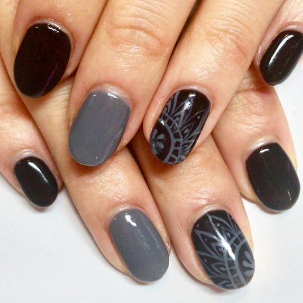 Black And Grey Girls Nail Ideas