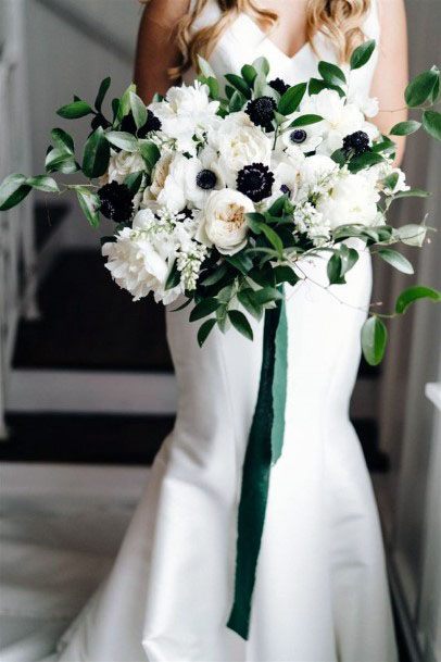 Black And White Floral Bouquet Wedding Decor