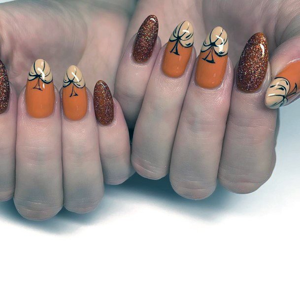 Black Bordered Pumpkin Nails For Women