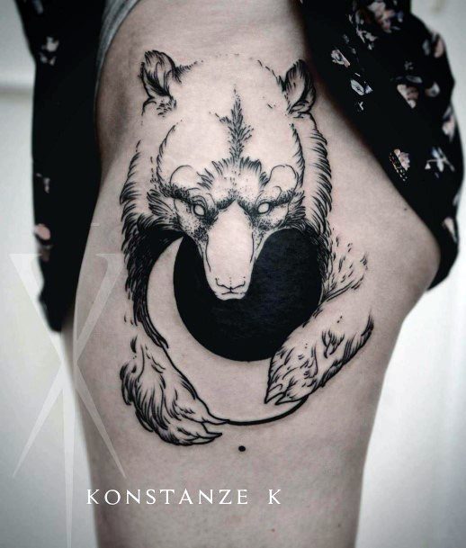 Realistic Flower Bear Thigh Tattoo by Pawel Skarbowski