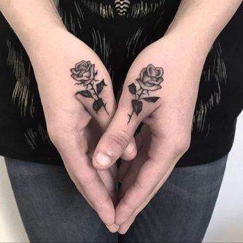 Black Rose Tattoo Womens Finger