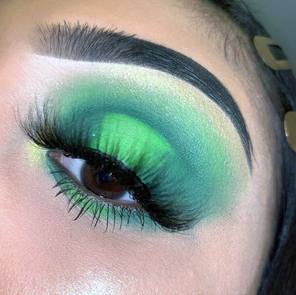 Blazing Norweign Green Eyeshadow Women