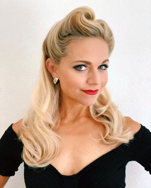 Blonde Bombshell Vintage Half Up Curls Beautiful Womens Hairstyle