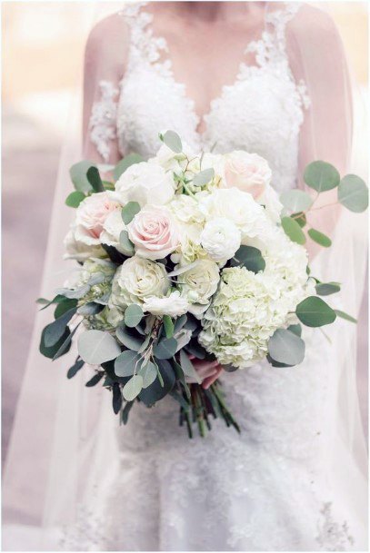 Blooming White Hydrangea Wedding Flowers