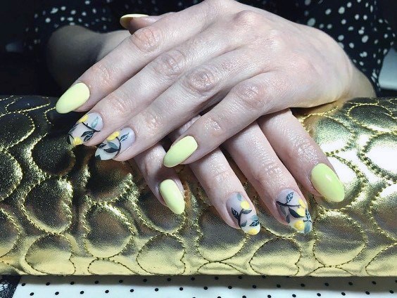 Blossom Design Pale Yellow Nails For Women