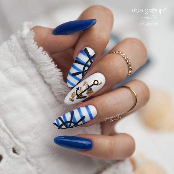 Top 100 Best Blue And Gold Nails For Women - Golden Fingernail Ideas