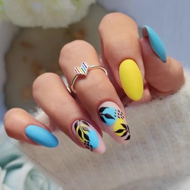 Blue And Yellow Female Nail Designs