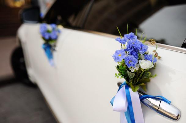 Blue Decoration Wedding Car