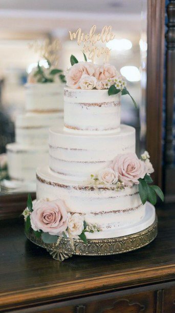 Blush Roses On Wedding Cake Flowers Art