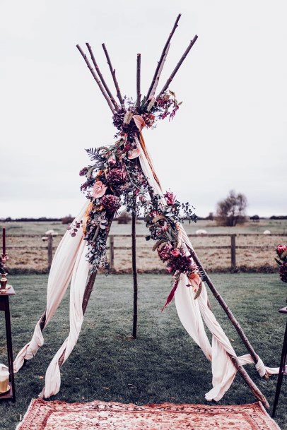 Boho Wedding Flowers Platform