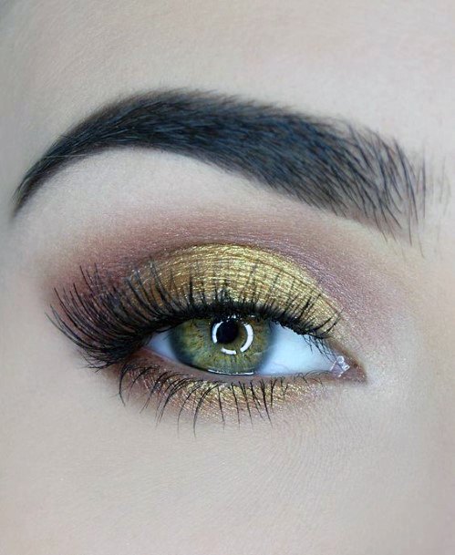 Bold Gold Eyeshadow Women