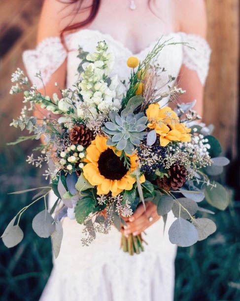 Bold Yellow Fall Wedding Flowers