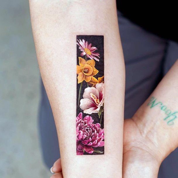 Bouquet Tattoos For Girls