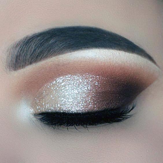 Brass Effect Cute Eyeshadow Women