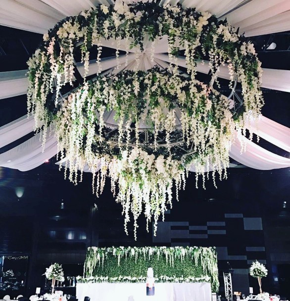 Breathtaking Flora Art Ceiling Decorations Wedding