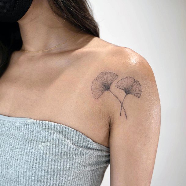 Ginkgo Leaf Tattoo Meaning Exploring the Symbolic Significance of This  Ancient Symbol  Impeccable Nest