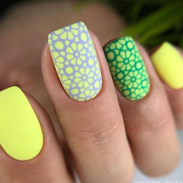 Breathtaking Green And Yellow Nail On Girl