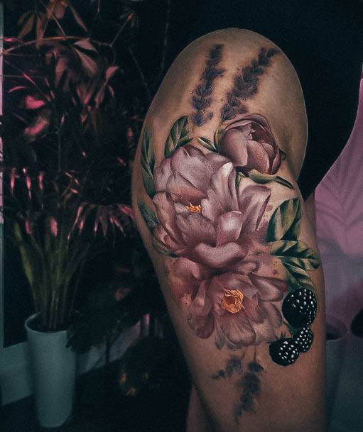 Breathtaking Hip Tattoo On Girl
