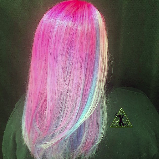 Breathtaking Neon Hairstyles On Girl