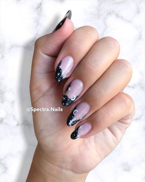 Breathtaking New Moon Nail On Girl