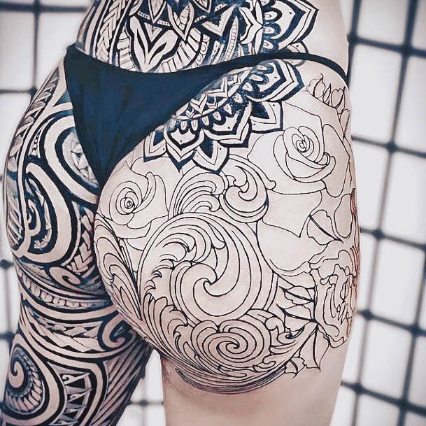 Breathtaking Polynesian Tattoo On Girl