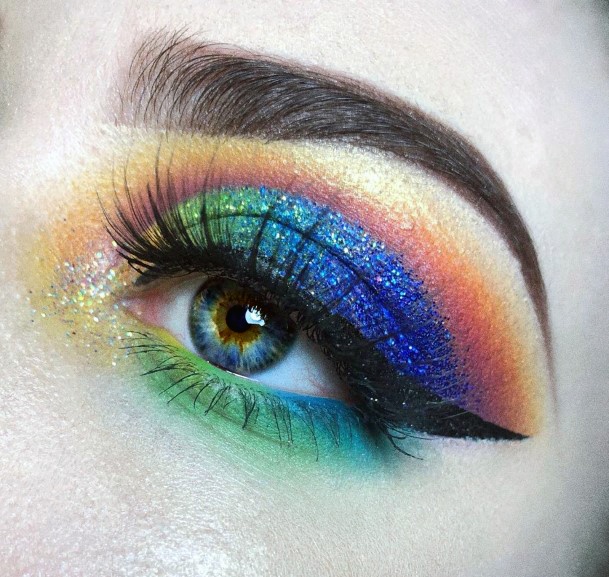 Bright And Colored Eyeshadow For Women Glittering