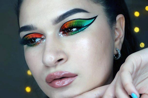 Bright And Vivid Poly Colored Cool Eyeshadow Women