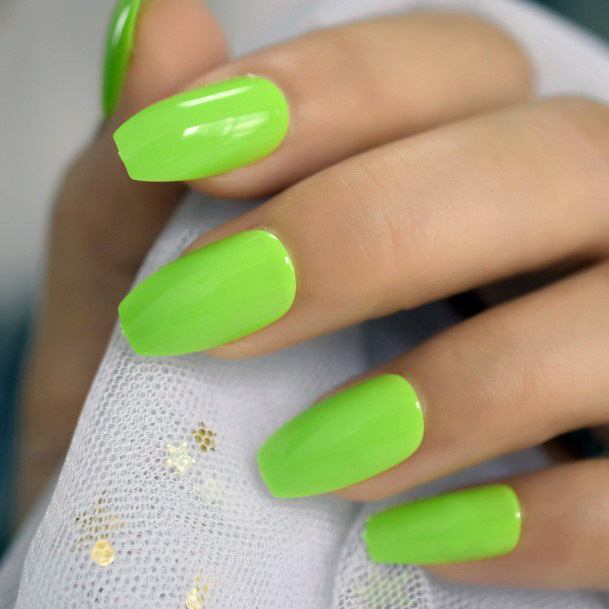 Bright Apple Green Long Nails