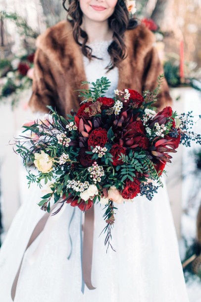 Bright Christmas Wedding Flowers