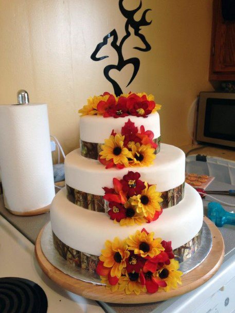 Bright Flowers On Camo Wedding Cakes