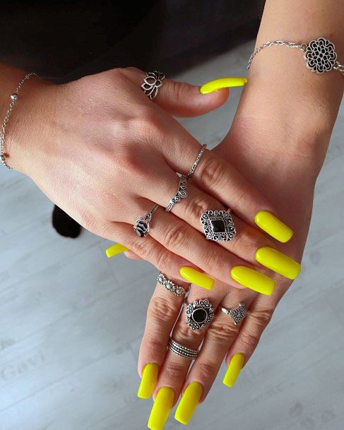 Bright Vibrant Yellow Citrus Lemon Nail Polish Ideas For Ladies