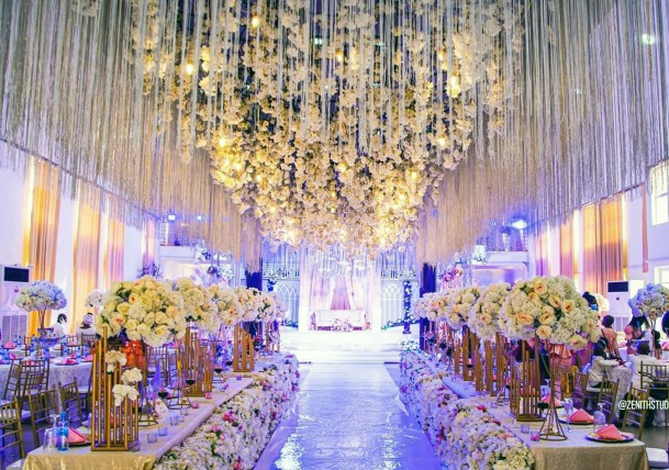 Brilliant Floral Art Ceiling Wedding Decorations