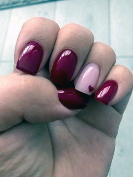 Brilliant Red Short Nails With Pink Accent Little Heart For Women