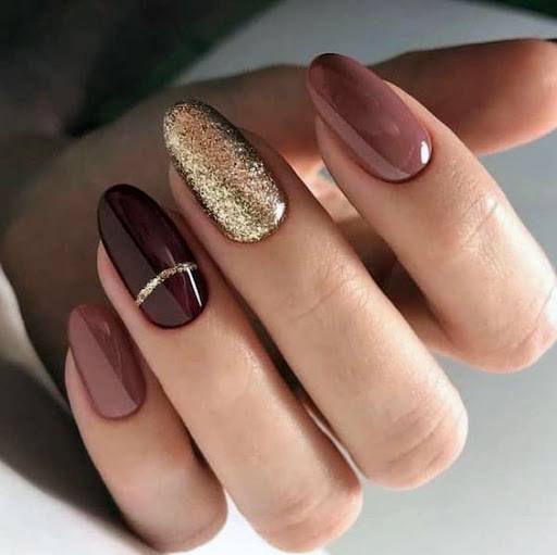 Brown Hued Pretty Nails For Women