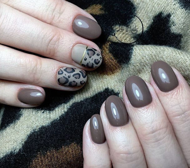 Brown Nails With Leopard Print For Women