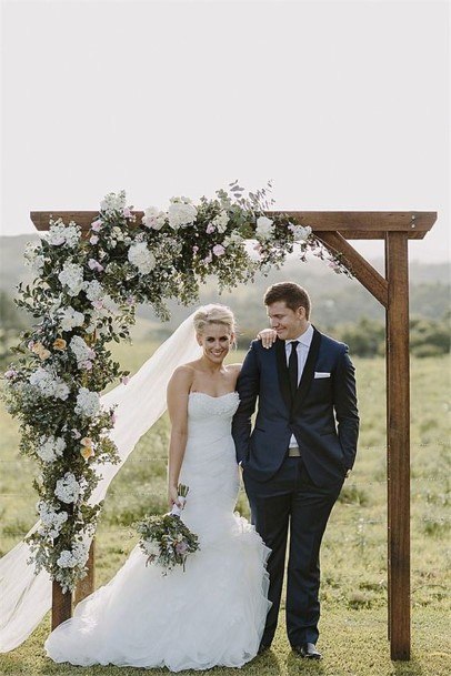 Budget Wedding Arch Ideas