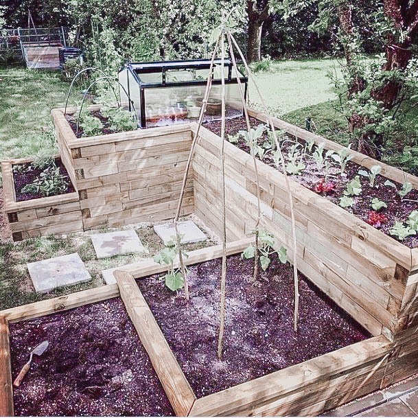 Building Raised Beds For Gardening Wood