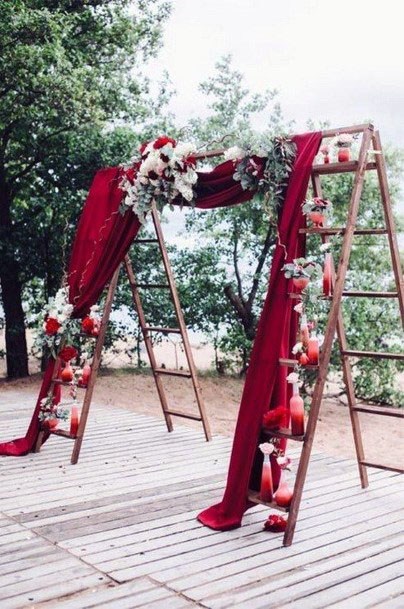 Burgundy Cloth On Dais Wedding Decoration