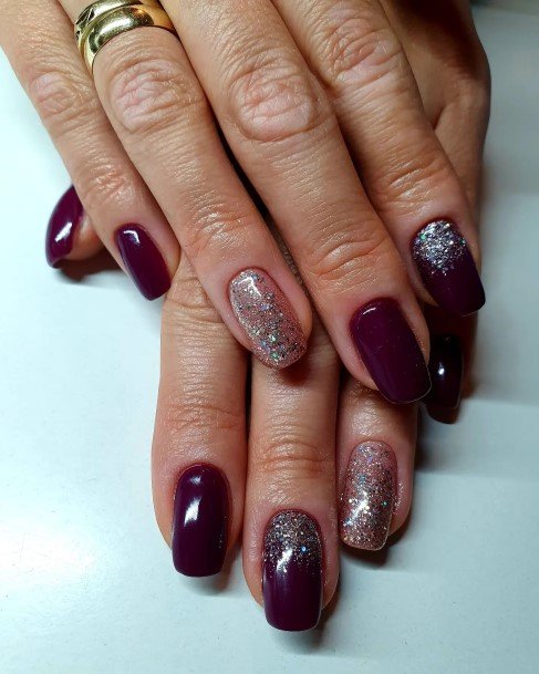 Burgundy Nail Feminine Designs