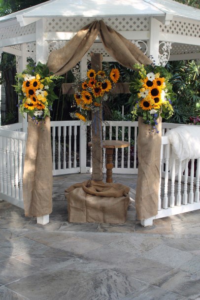 Burlap Arch With Sunflowers Wedding Decor