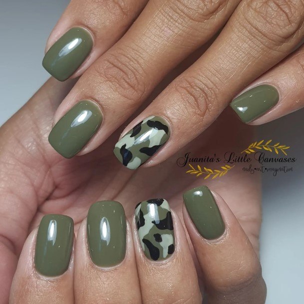 Camo Nail Feminine Designs