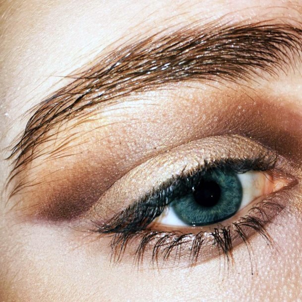 Cappucino Brown And Gold Eyeshadow Women