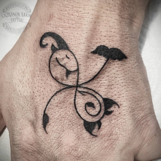 Capricorn Womens Tattoo Ideas Hand