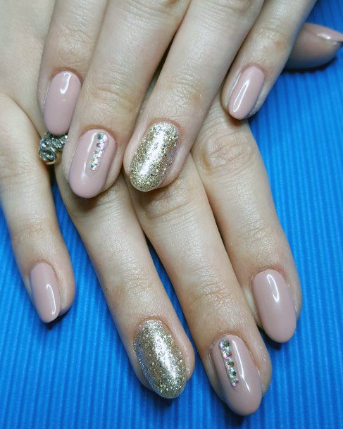 Carpet Of Diamonds Nail Art Women