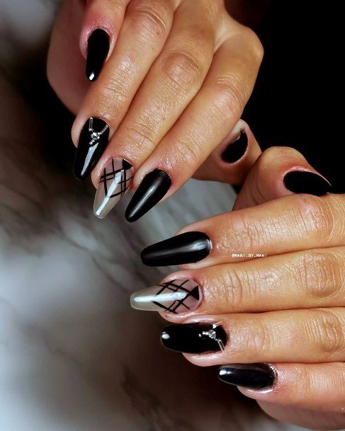 Charcoal Black Nails With Criss Cross Design And Stone Women